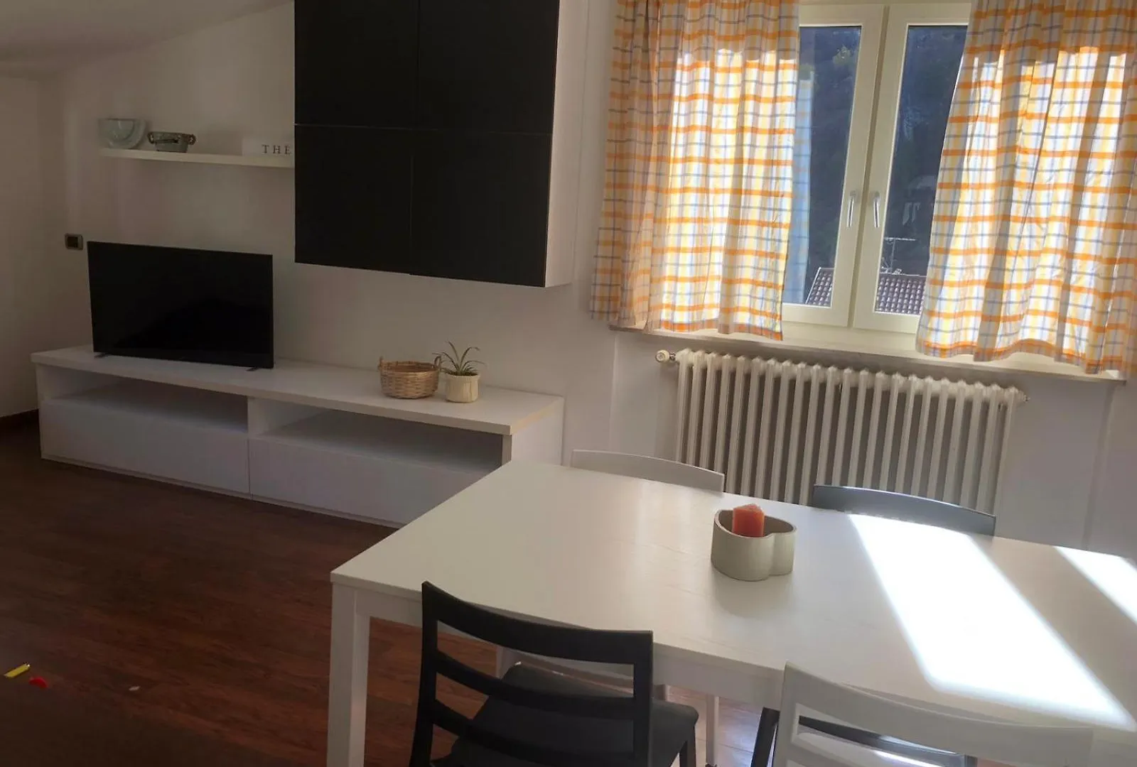 Holiday home Miralago Casa Vacanze Villa di Chiavenna