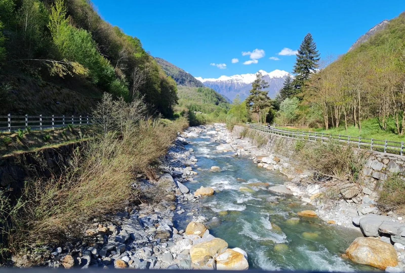 Holiday home Miralago Casa Vacanze Villa di Chiavenna